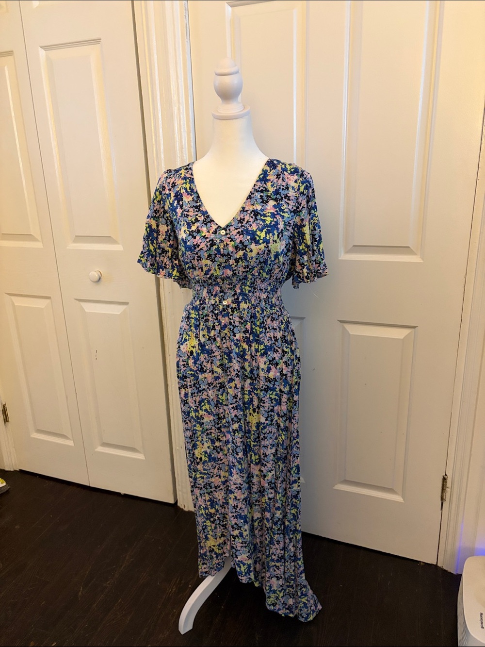 Floral V-Neck Maxi Dress in Blue and Pink